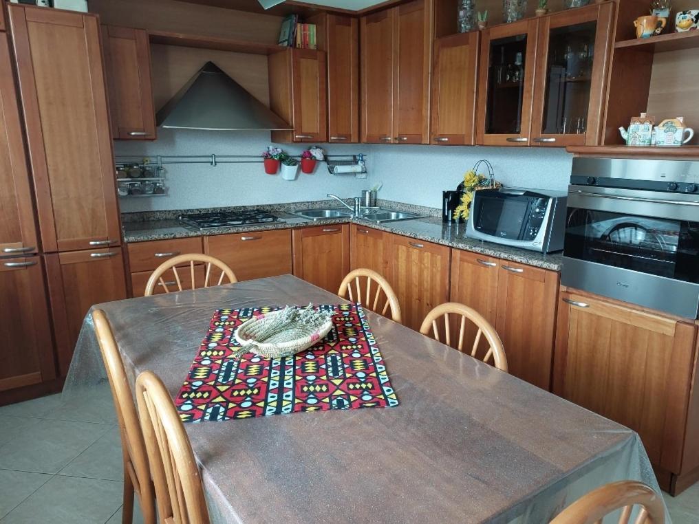 Casa T.U.A. Apartment Sale Marasino Luaran gambar